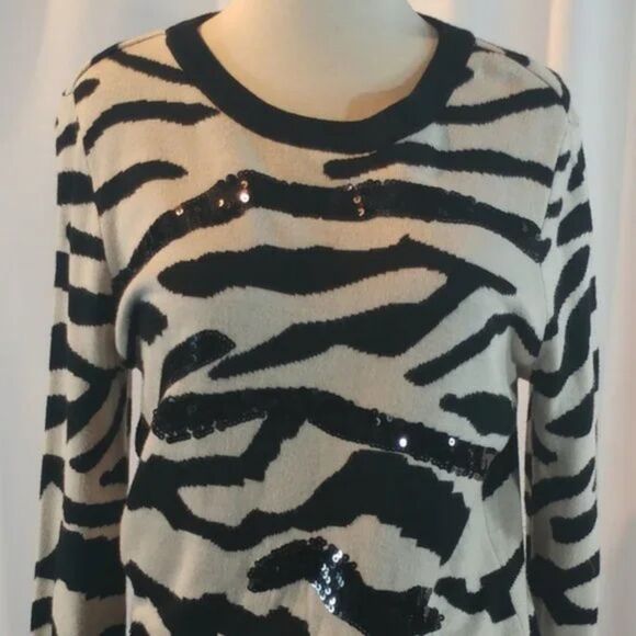 Forever 21 sequins long sleeve sweater Sz M - Picture 4 of 16
